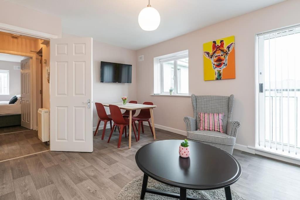 Brand New Apt 8 Drogheda 3Rd Floor מראה חיצוני תמונה